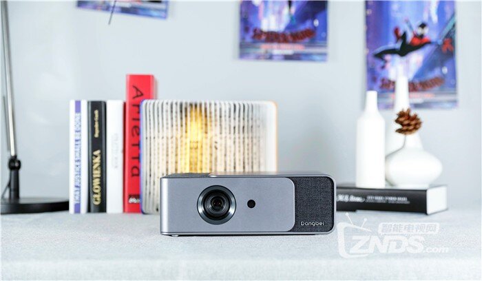 光源有哪几种？哪个更适合家用？pg电子模拟器试玩投影仪的常用(图2)